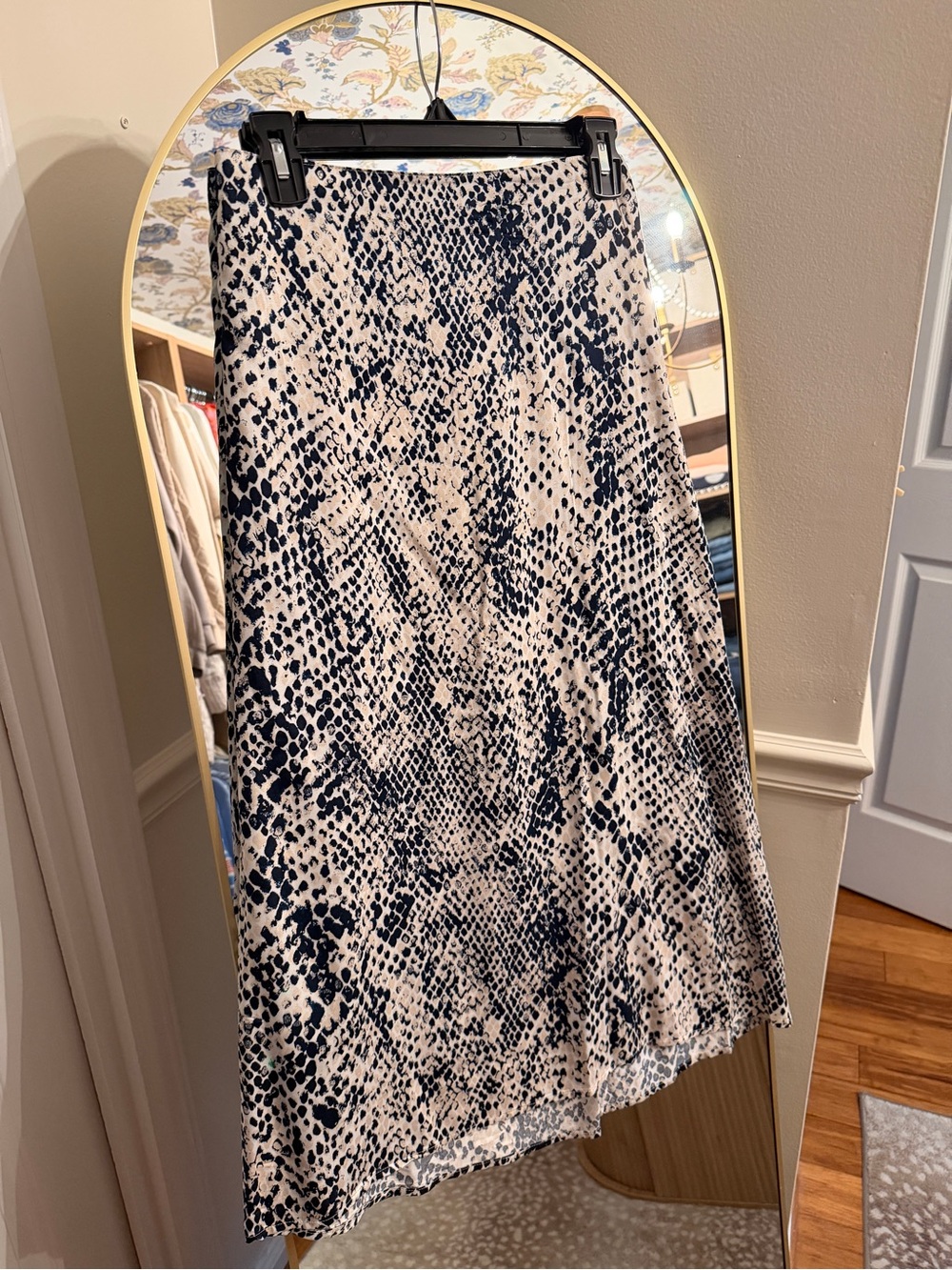 Time and Tru Navy and Cream Snake-Print A-Line Midi Skirt